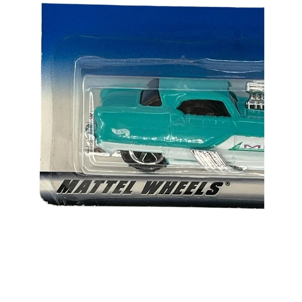 Hot Wheels 2000 First Editions Metrorail Green‎ Diecast Car 1:64 Unopened Carded